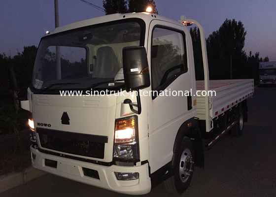 3-5 tonnes de HOWO de camions commerciaux de faible puissance blancs légers du camion ZZ1047C3414C1R45