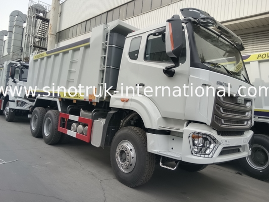 30 à 40 tonnes RHD 10 roues déchargeuse à bascule SINOTRUK Haohan pour la construction Blanc