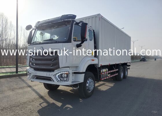 Camion lourd de type 6x4 entraînement propulsé par une boîte de vitesses Sinotruk offrant une manutention de charge supérieure et une fiabilité opérationnelle