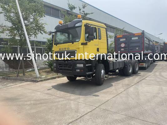 Camion tracteur de type conducteur 6x4 équipé de 10 pneus idéal pour le transport de marchandises sur de longues distances et le transport de marchandises lourdes
