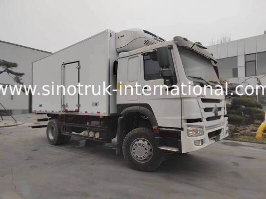 Camion frigorifique léger HOWO 4X2, 120 CV, équipé d'une unité de réfrigération Thermo King