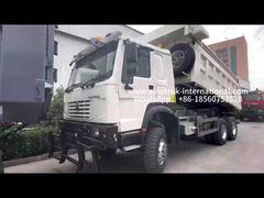 SINOTRUK 371CV   6 × 6  RHD HOWO Camion Benne  Blanc 19-20M³  Levage avant Entièrement entraîné, avec bâche